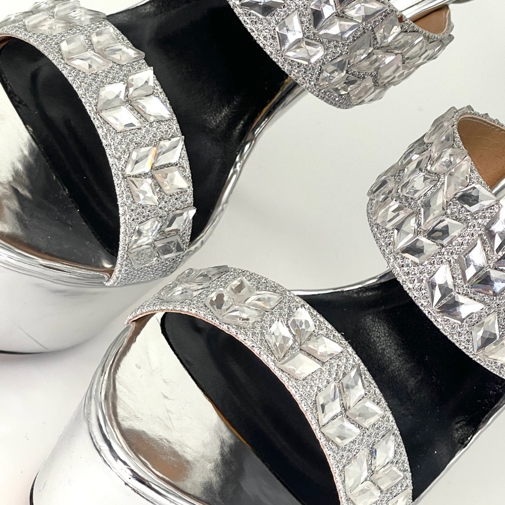 Silver and Rhinestone Party Platforms by Scene “Maureen” size 8.5 New in Box